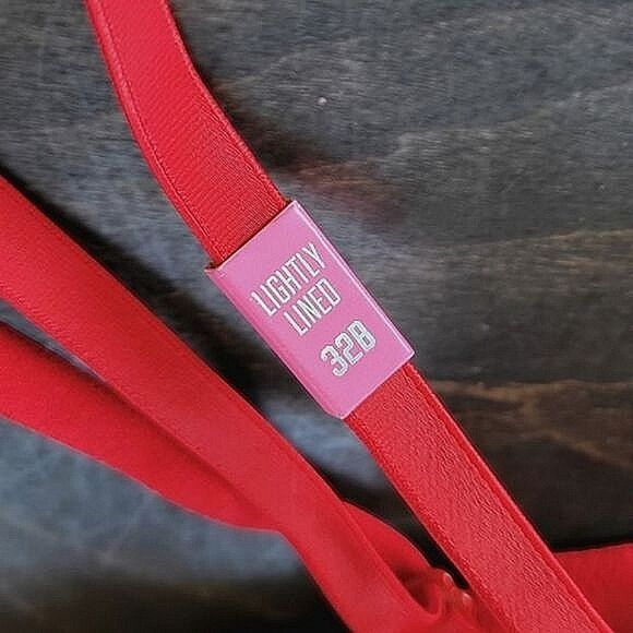VS Pink red Wear Everywhere Lightly Lined underwire bra - Picture 9 of 10